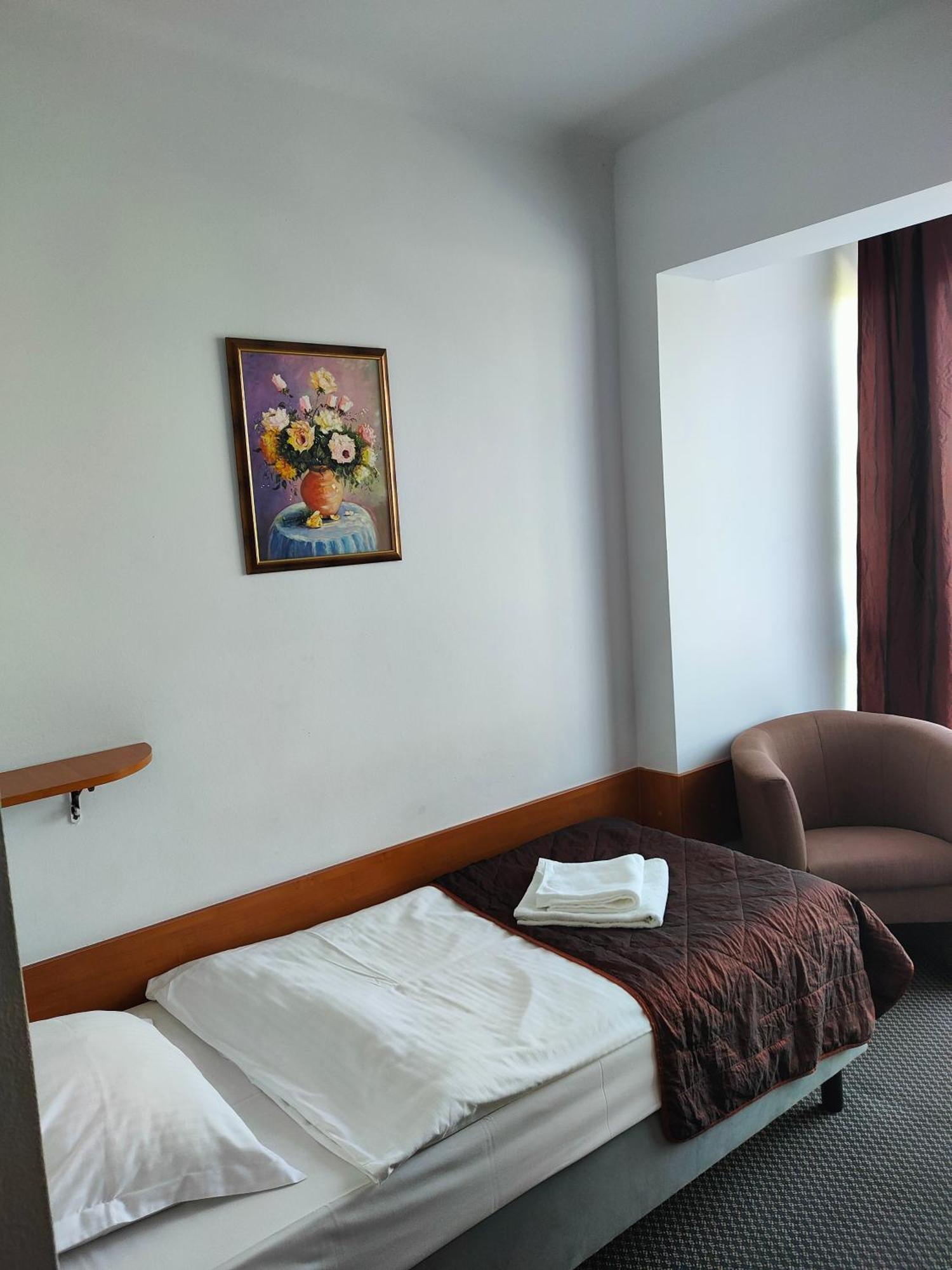 HotelsLublin Buitenkant foto