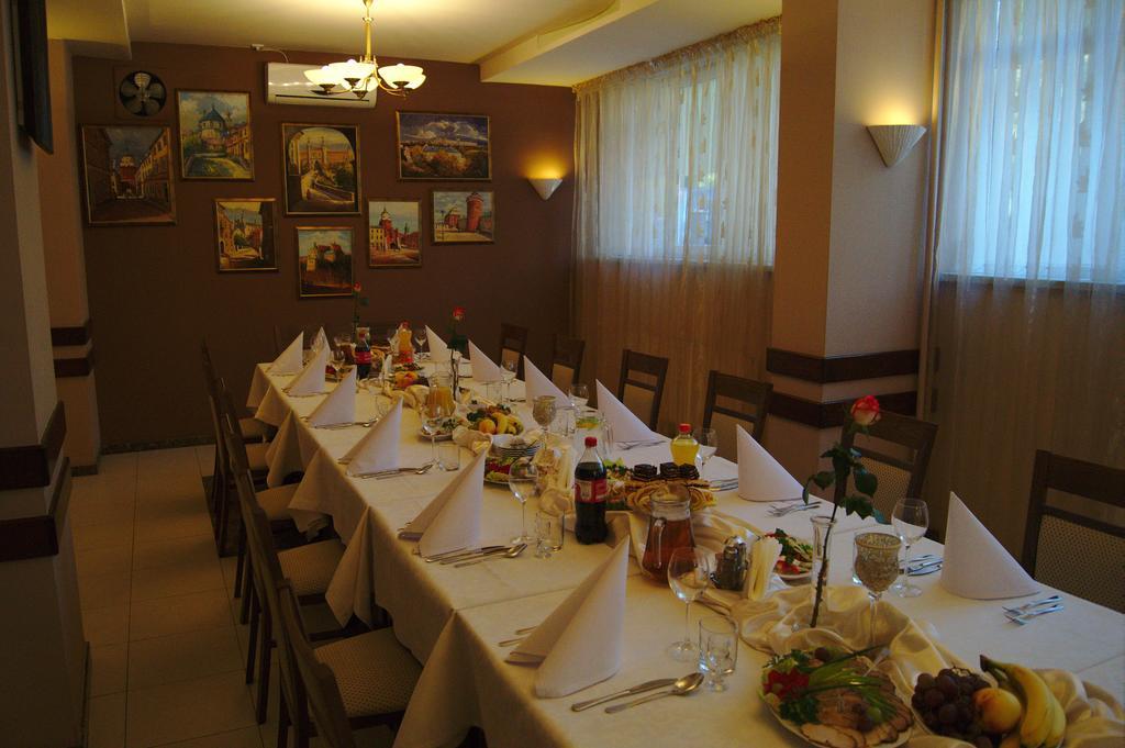 HotelsLublin Buitenkant foto